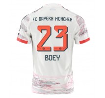 Bayern Munich Sacha Boey #23 Koszulka Wyjazdowa 2025-26 Krótki Rękaw